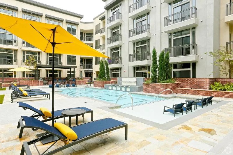 Houston Condo: 3803 Main Street