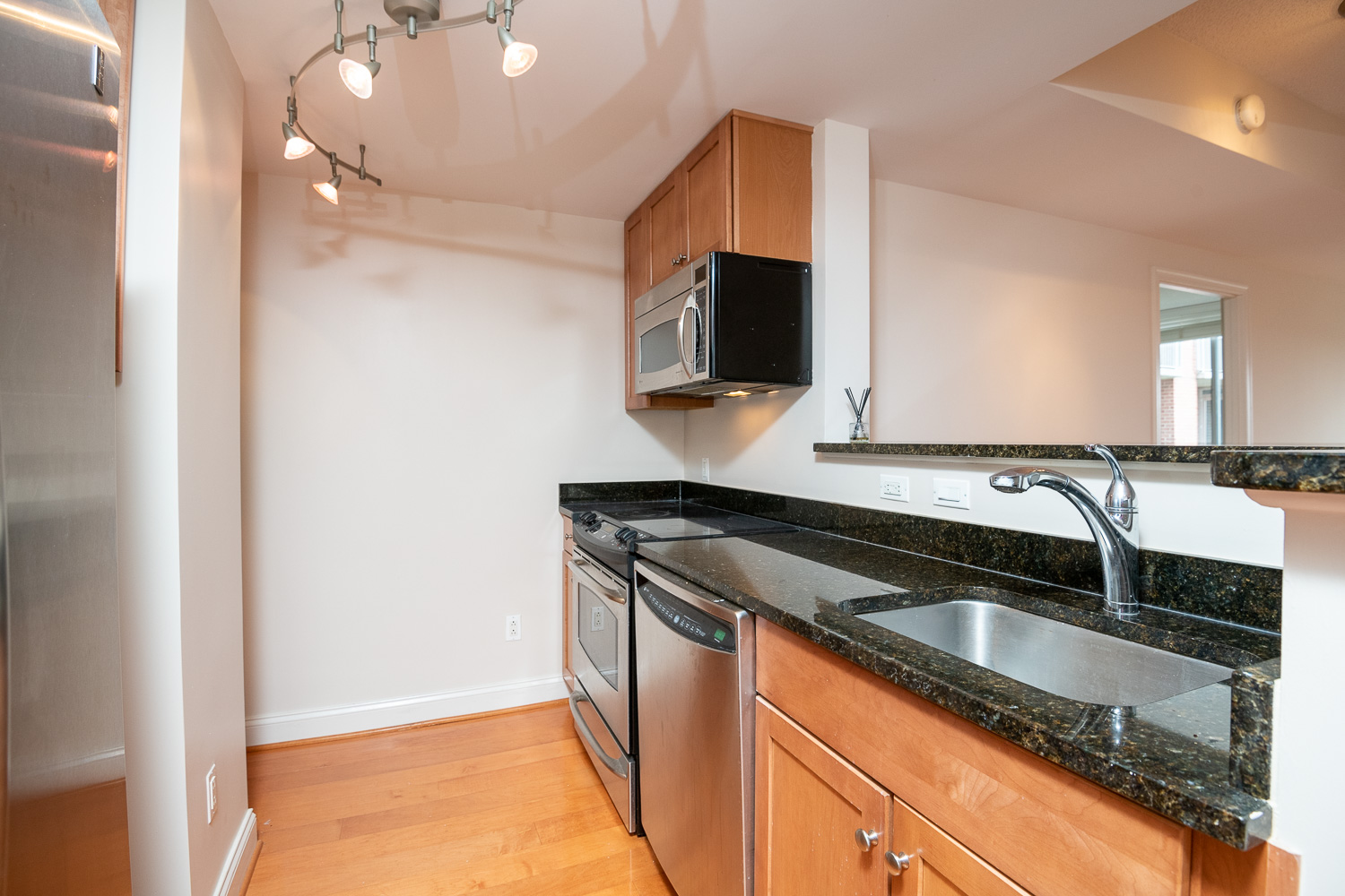 Arlington Condo: 1020 N Highland St
