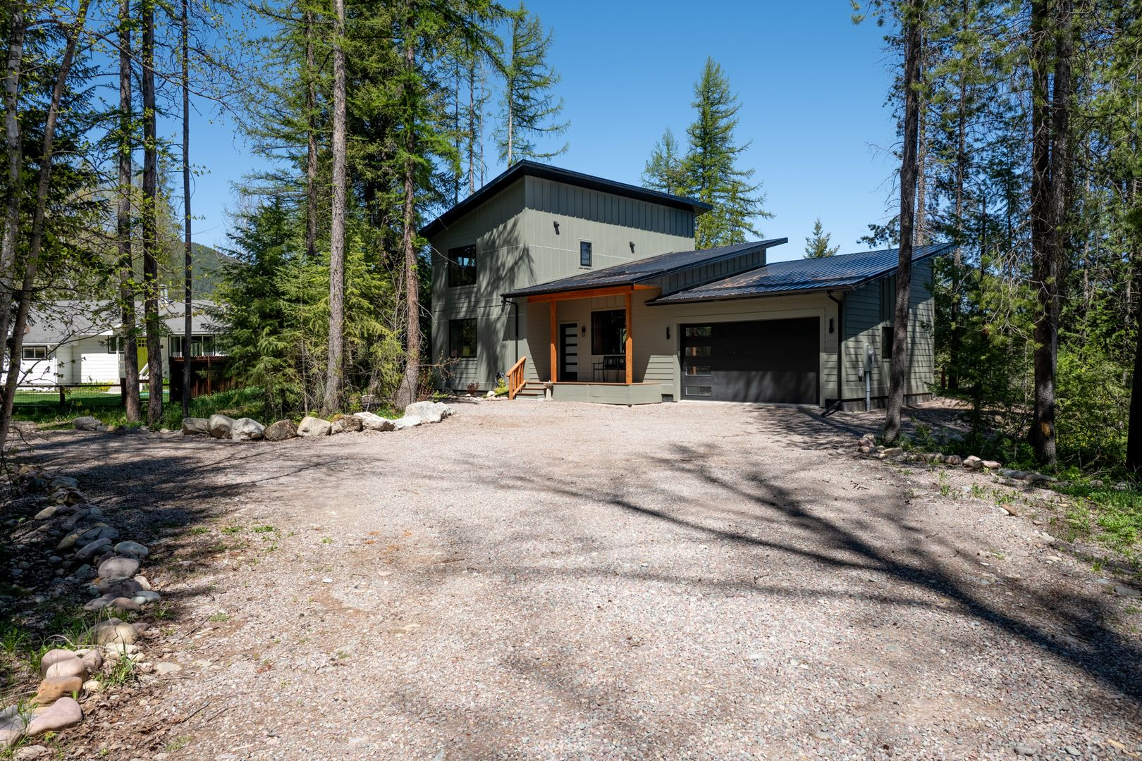 Hungry Horse House: 137 Alpha Rd
