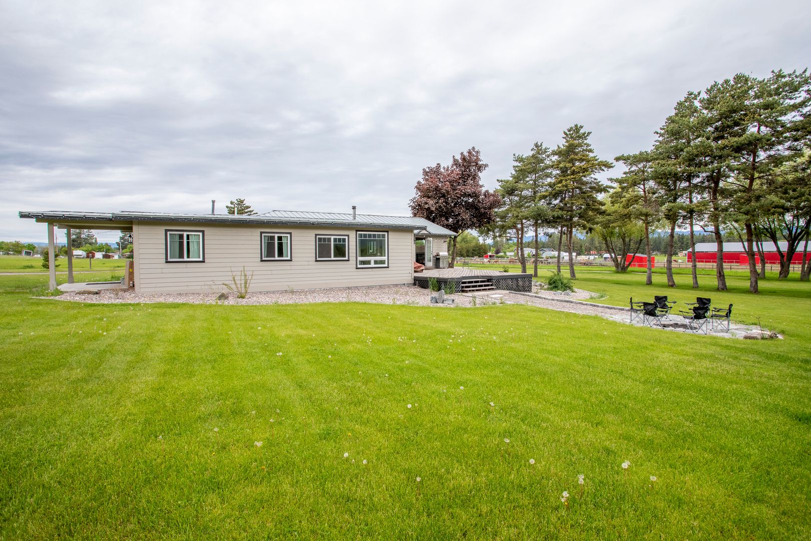 Columbia Falls House: 592 Homestake Trail