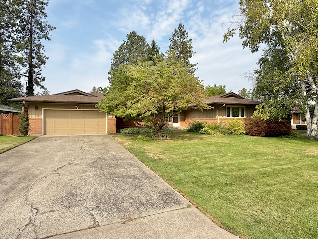 Spokane House: 4222 S Madelia St