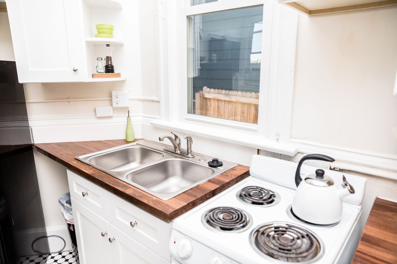 Denver Apartment: 1537 N Pearl St