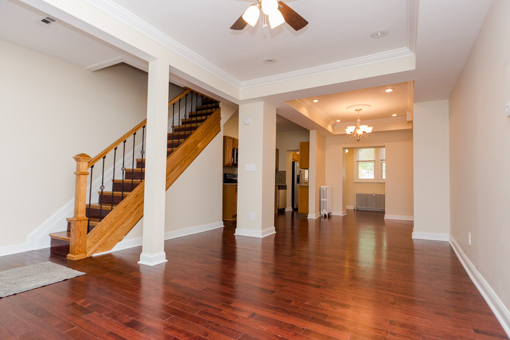 Washington House: 1317 W Virginia Ave NE