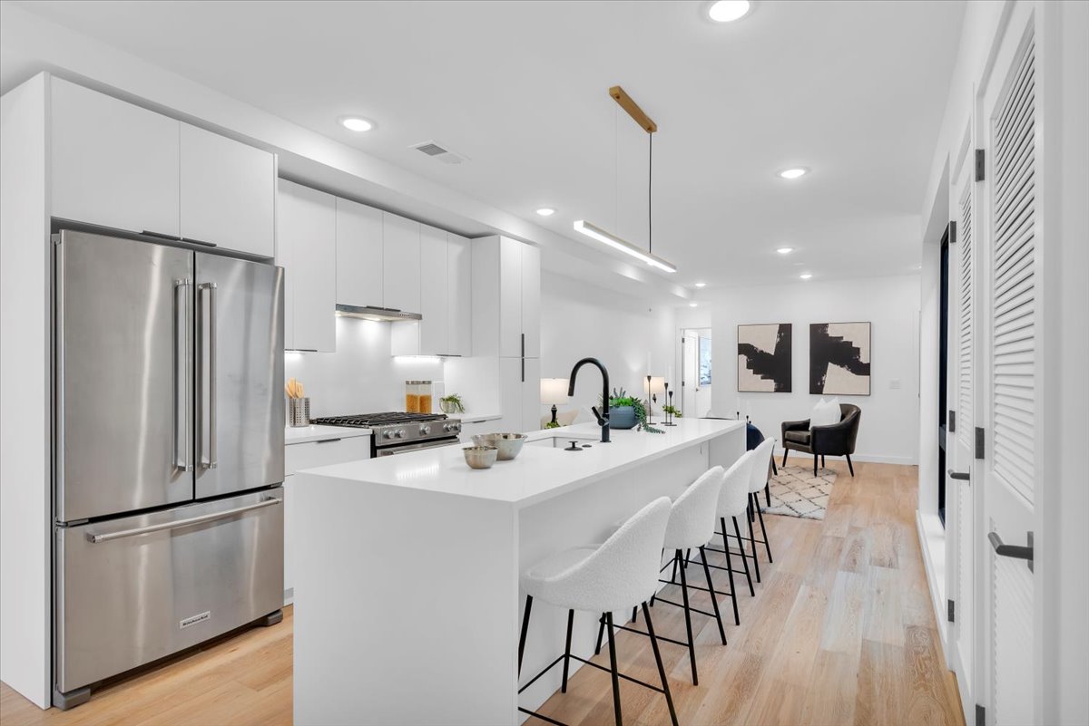 Philadelphia Condo: 1623 Christian Street