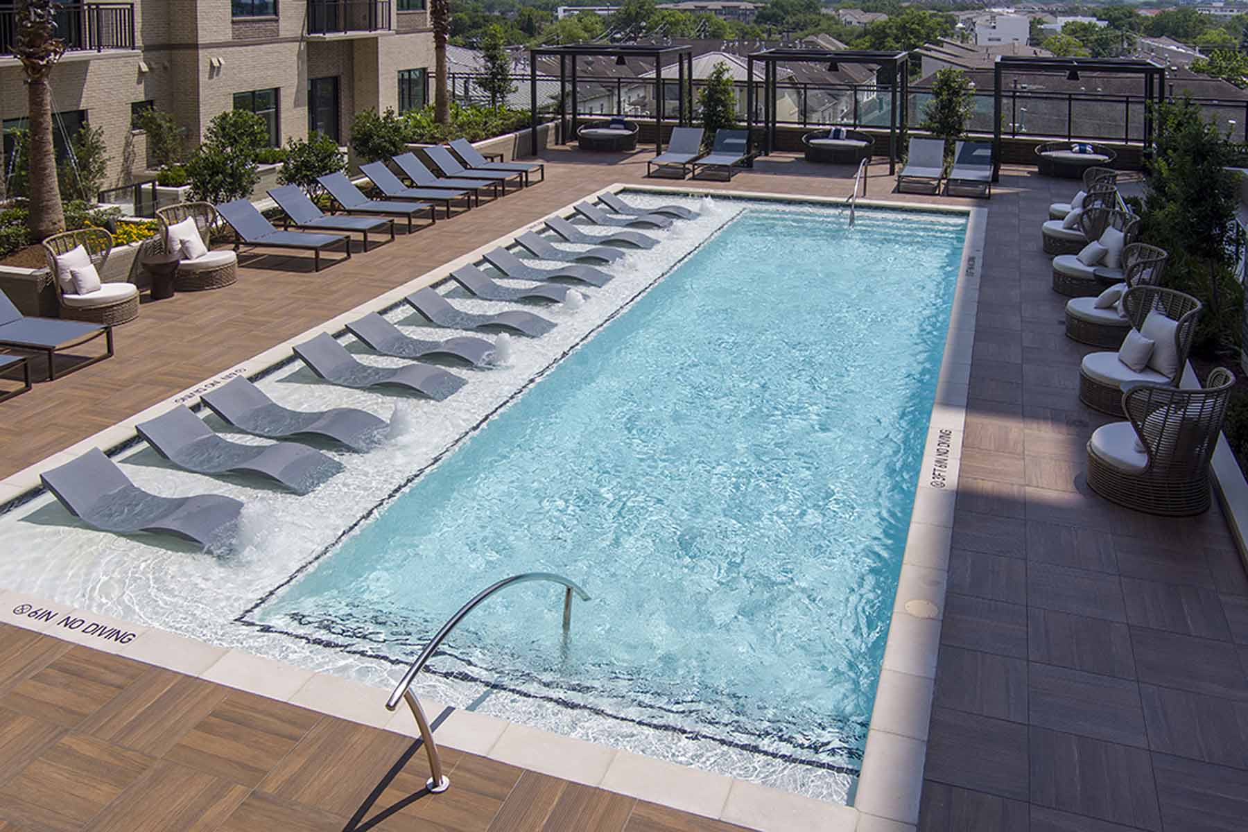 Houston Condo: 2726 Albany St