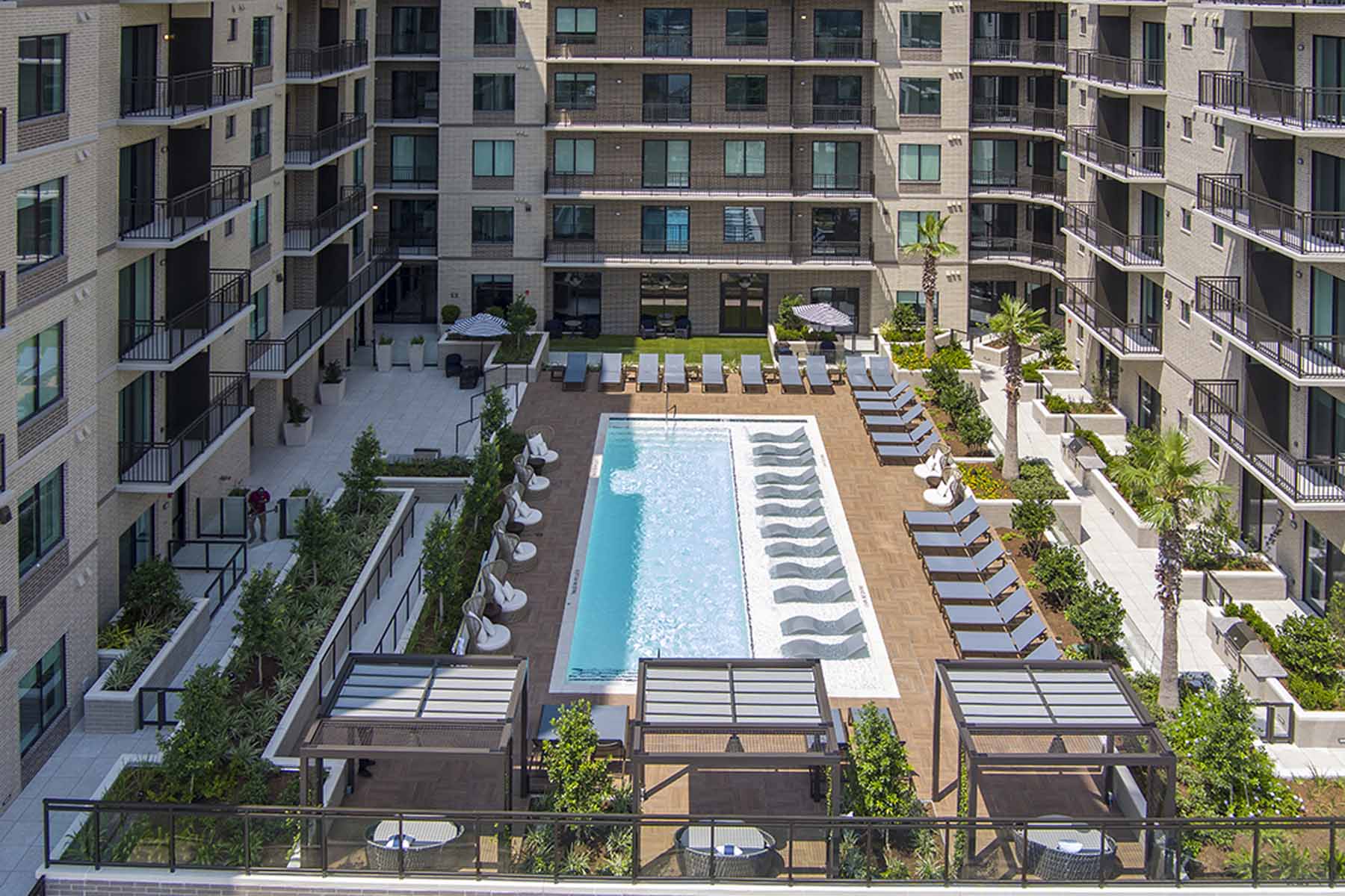 Houston Condo: 2726 Albany St