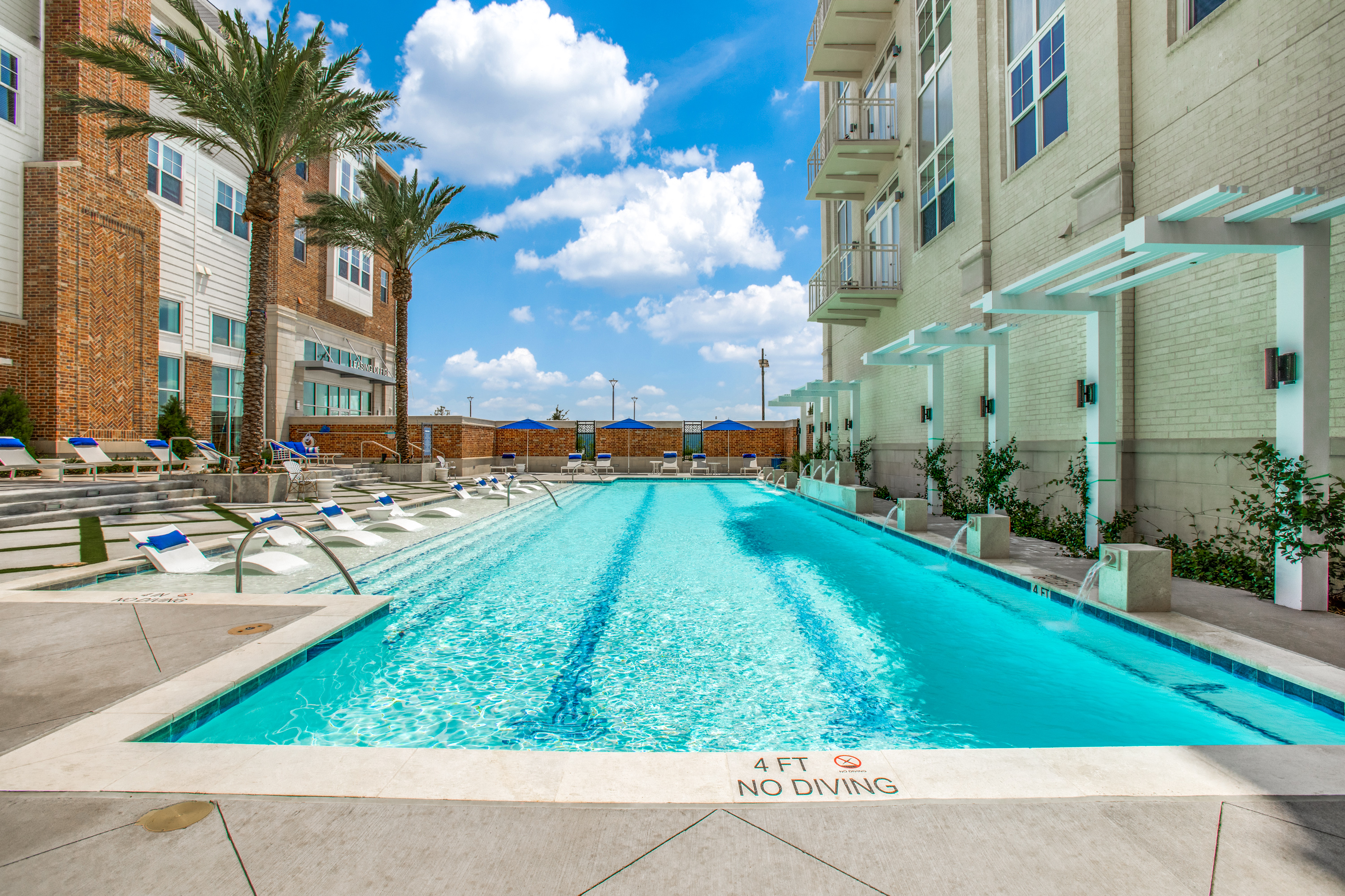 Houston Condo: 250 Assay St