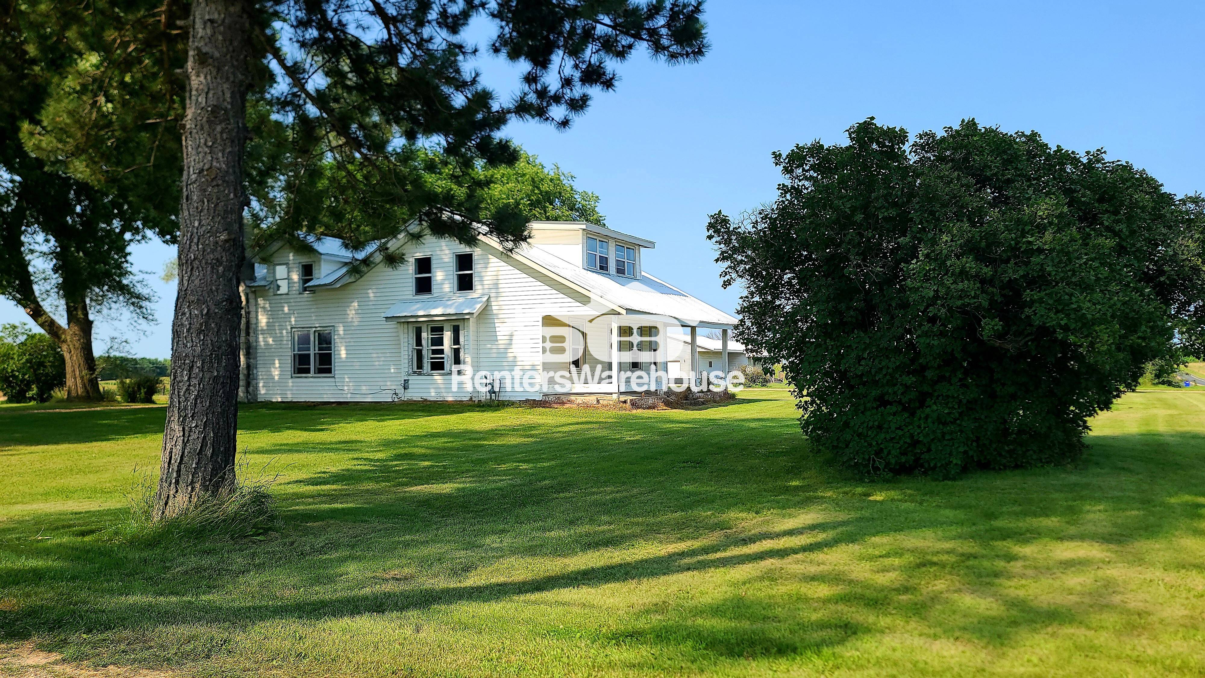 New Richmond House: 1480 Co Rd A