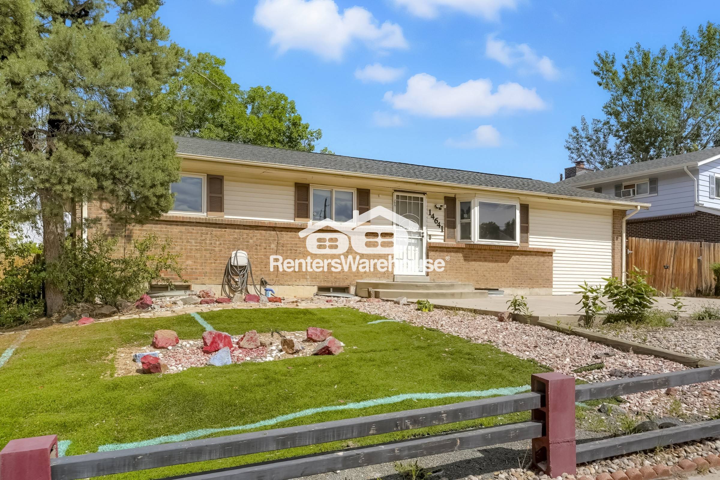 Aurora House: 14641 E 13th Ave