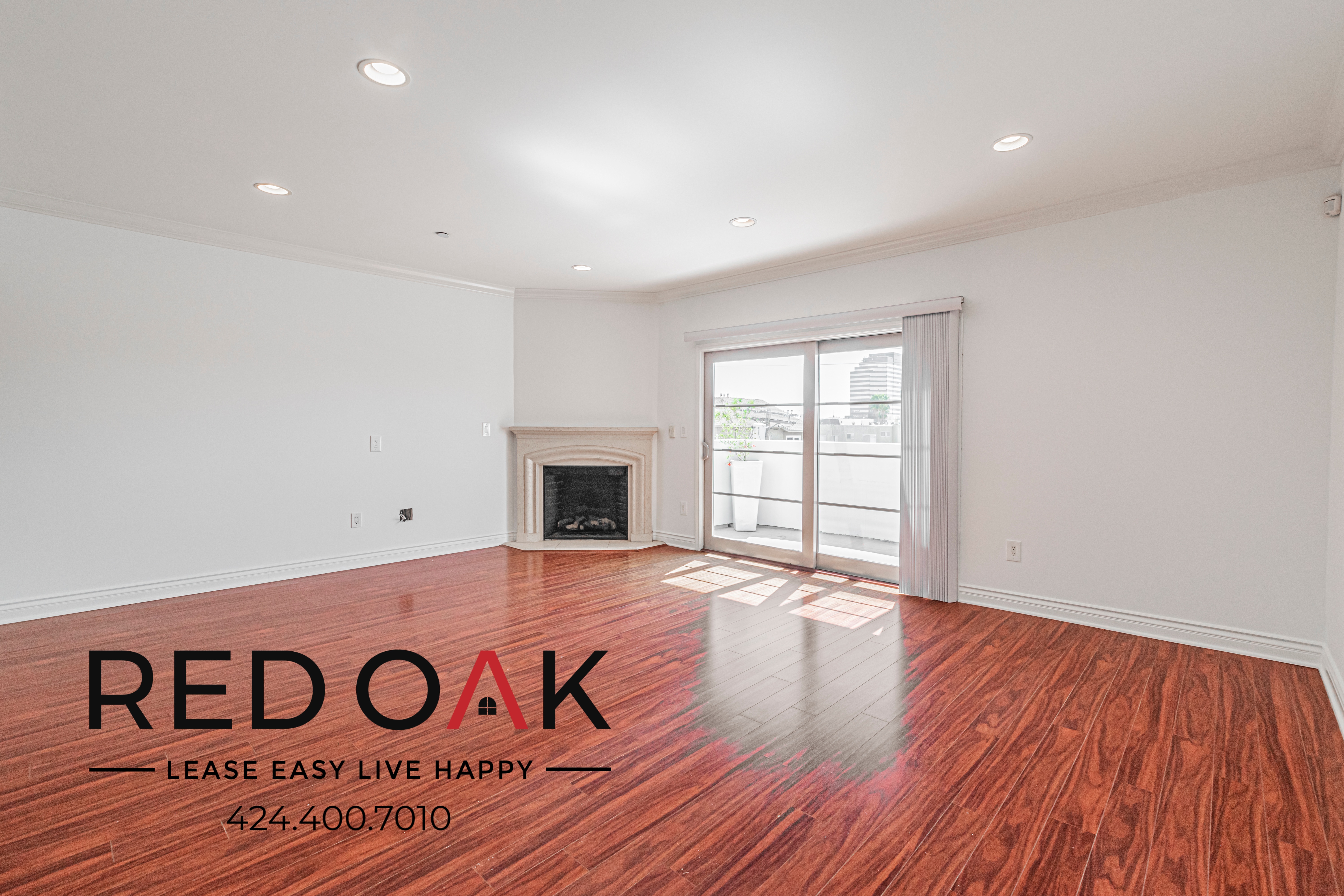 Los Angeles Condo: 11848 Kiowa Ave