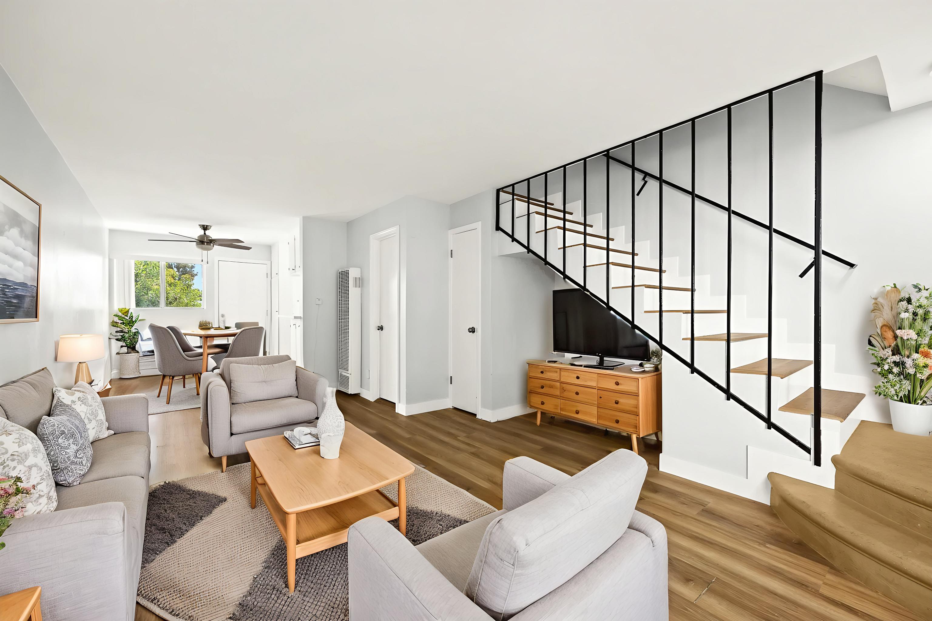 Los Angeles Condo: 616 San Pascual Ave