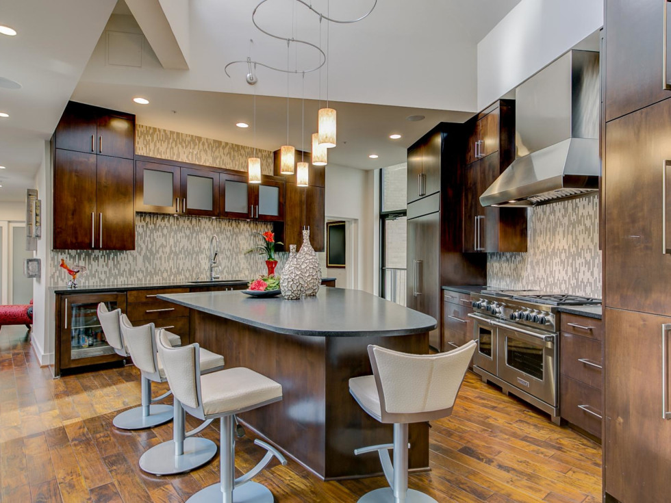 Fort Worth Condo: 411 West 7th