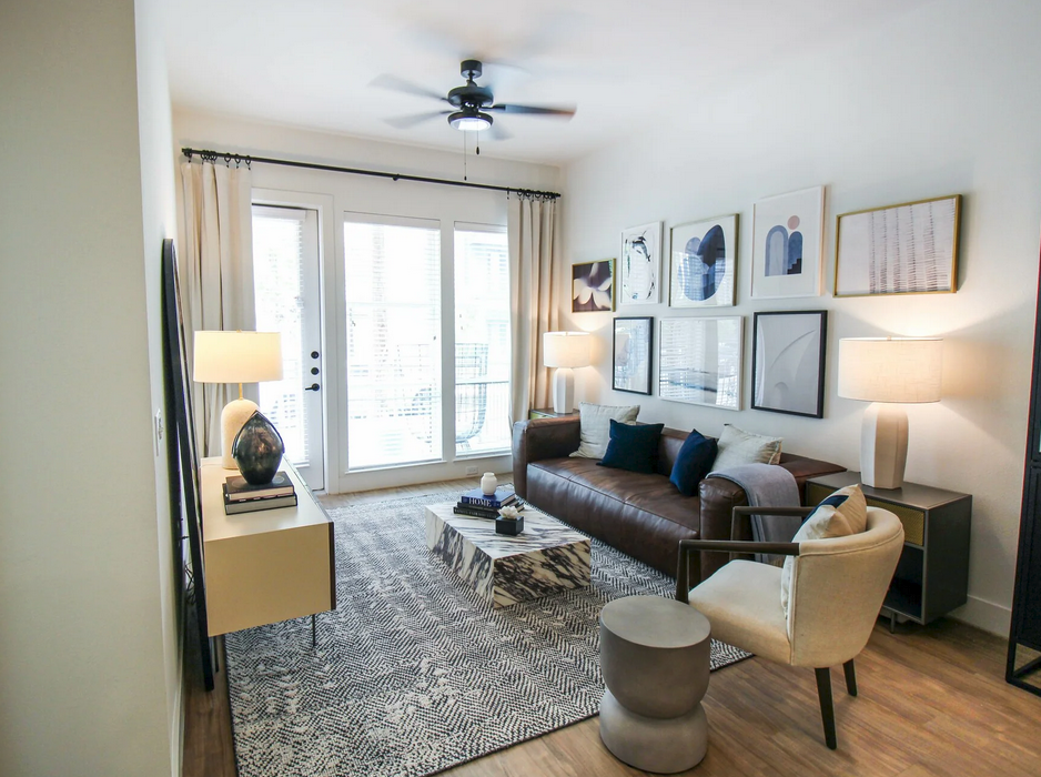 Dallas Condo: 101 Julian St