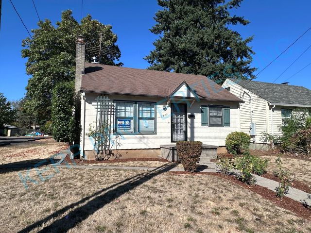 Portland House: 6329 SE 97th Ave.