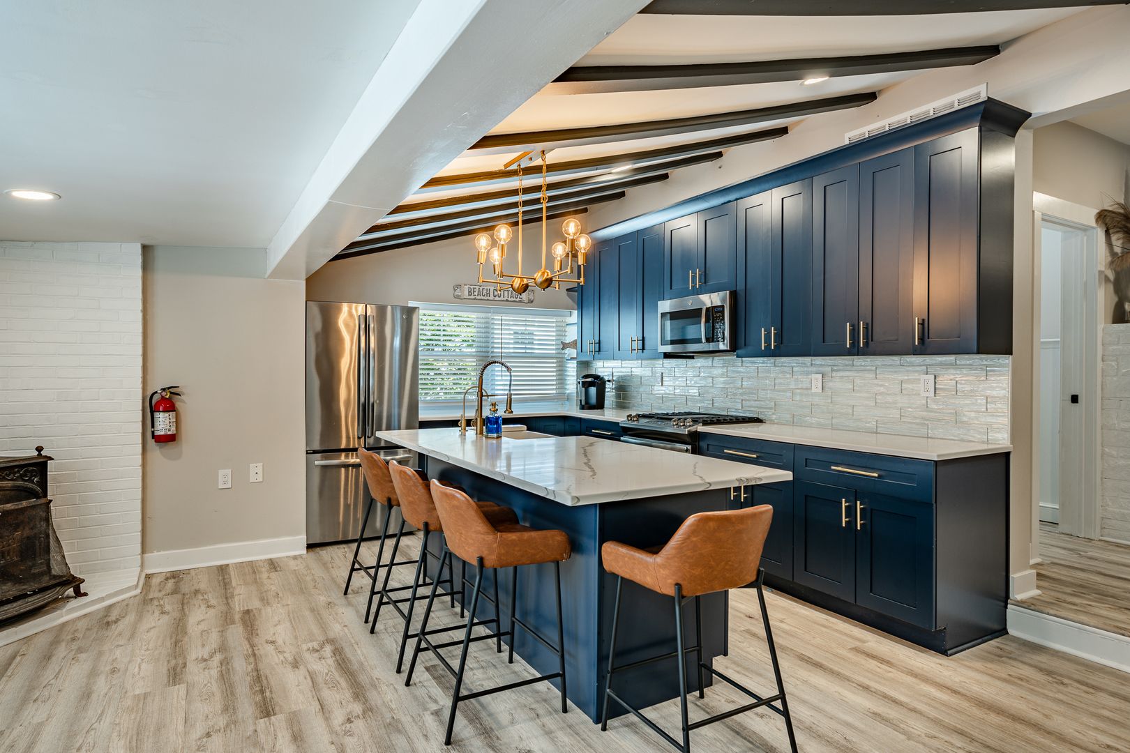 Wildwood Condo: 5708 Park Blvd