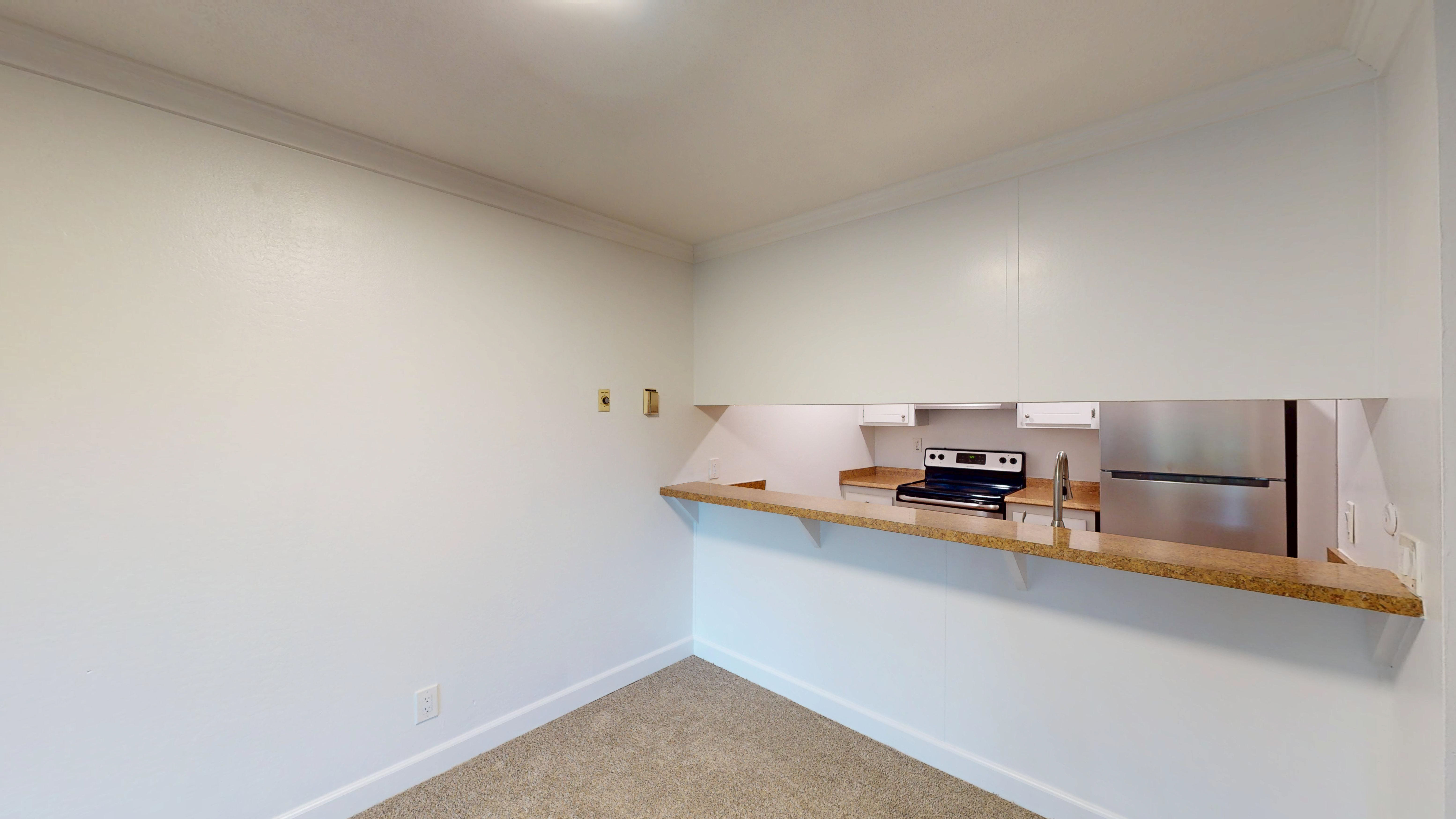 San Rafael Condo: 212 Marin St