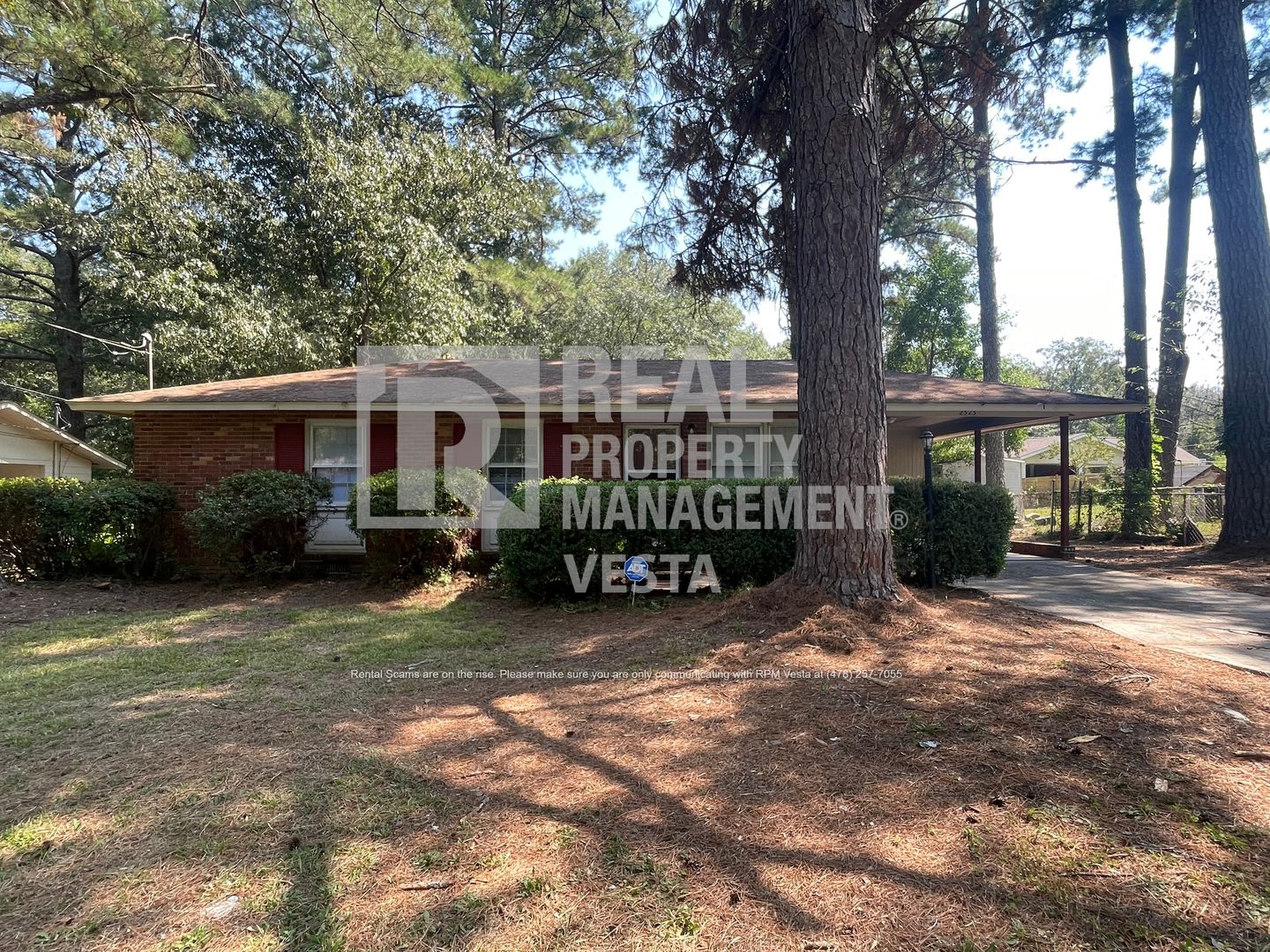 Macon House: 2323 Charlene Terrace