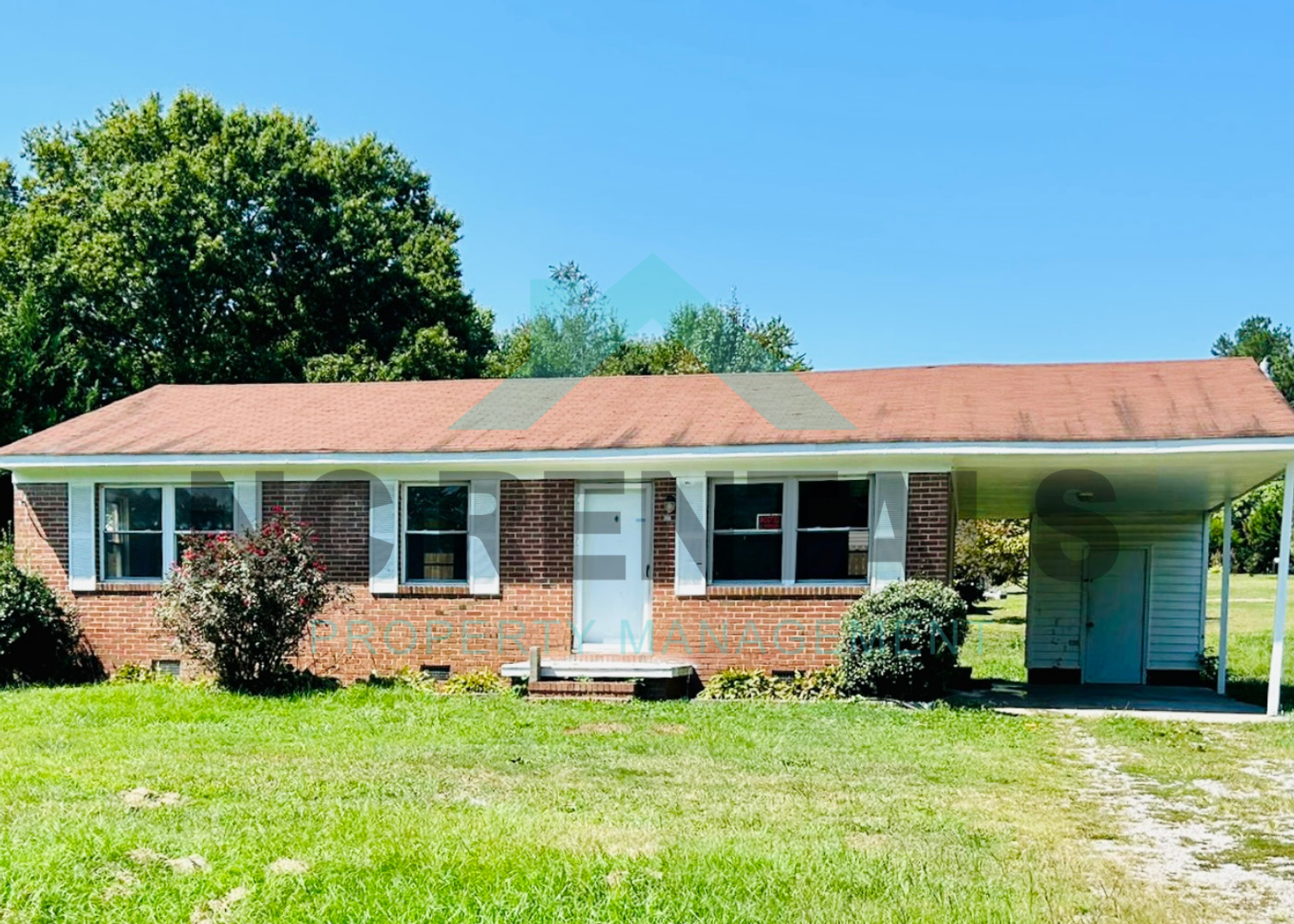 Henderson House: 527 Swain Dr