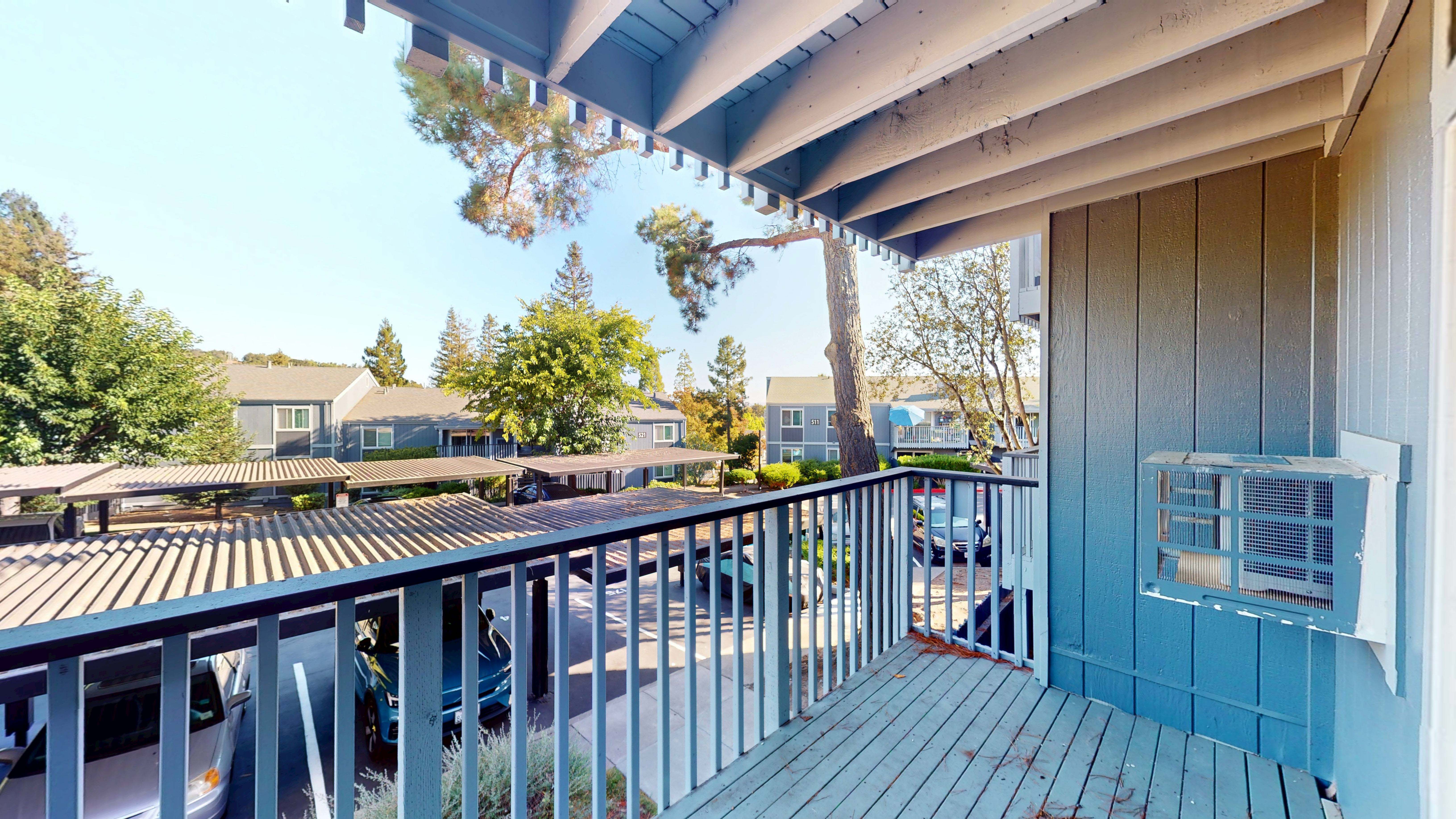 Novato Condo: 551 Alameda del Prado