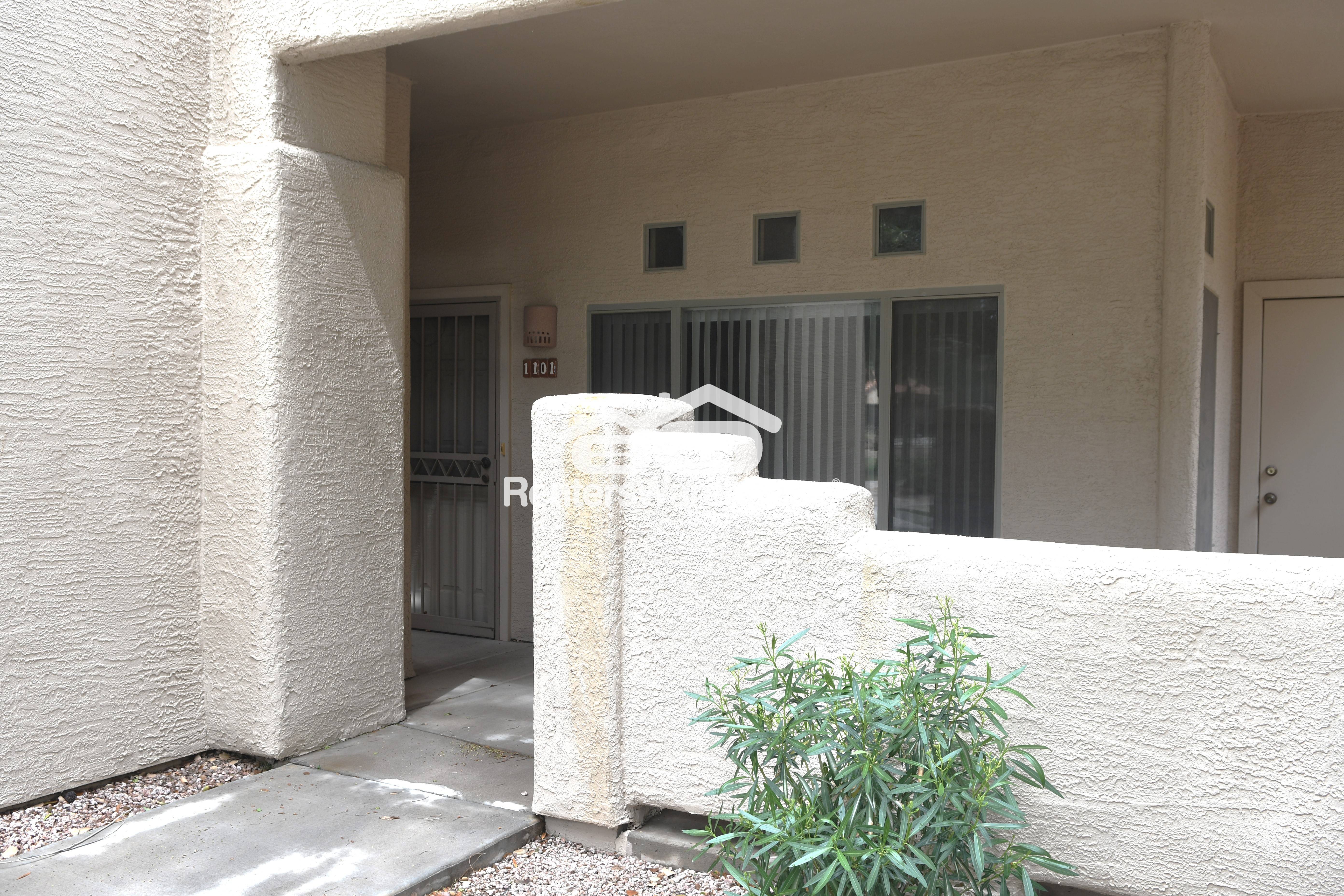 Chandler Condo: 1351 N Pleasant Dr