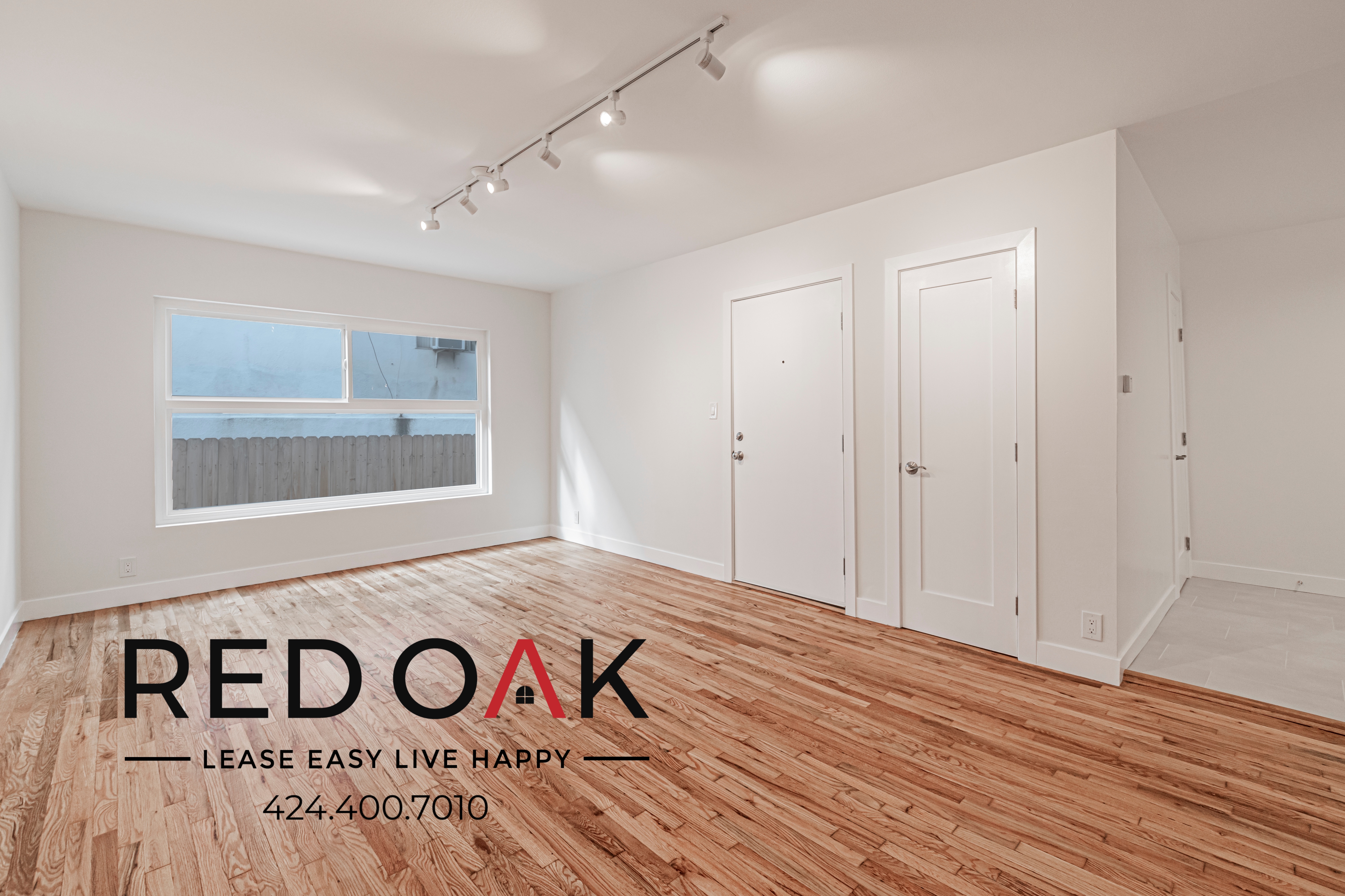 Los Angeles Condo: 120 S Oxford Ave