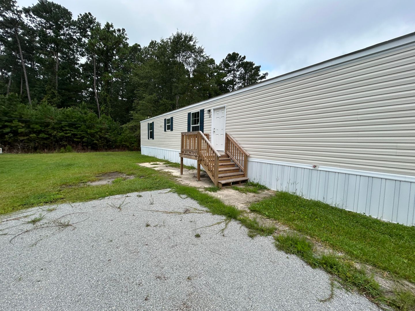 Hubert House: 127 Hubert Blvd