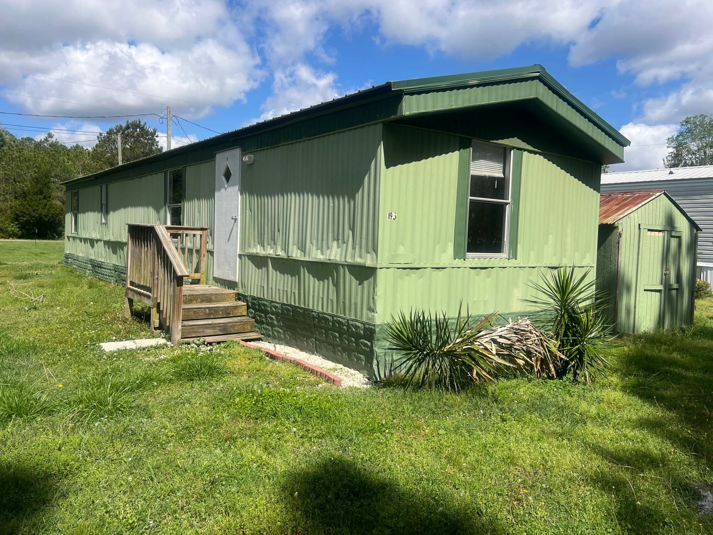 Hubert House: 139 Hubert Blvd.