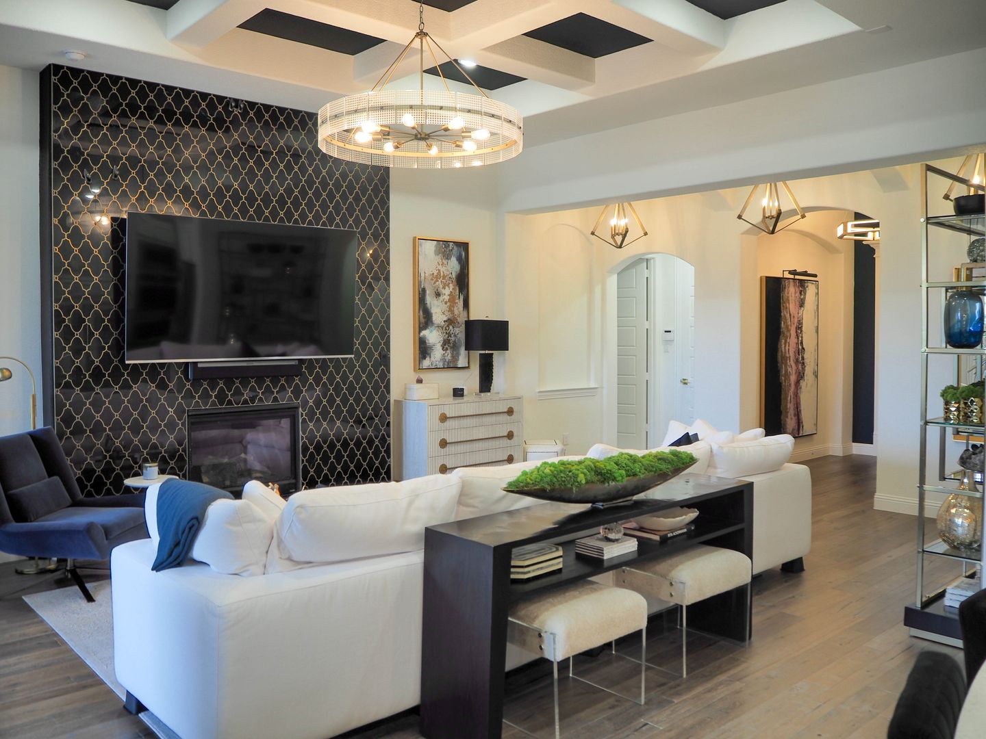 Argyle House: 1310 Sunflower Ave