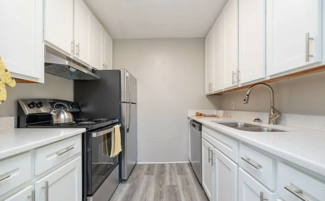 Spartanburg Condo: 180 S Pine Lake Dr