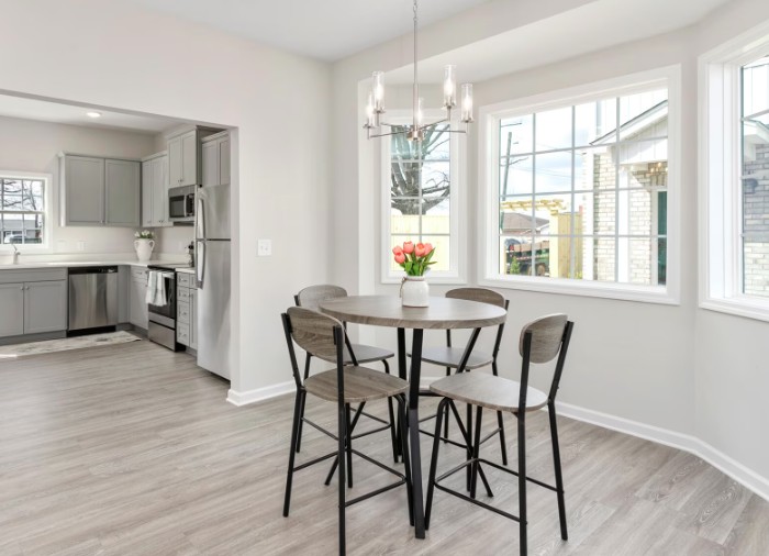 Burlington Apartment: 3718 Mebane St