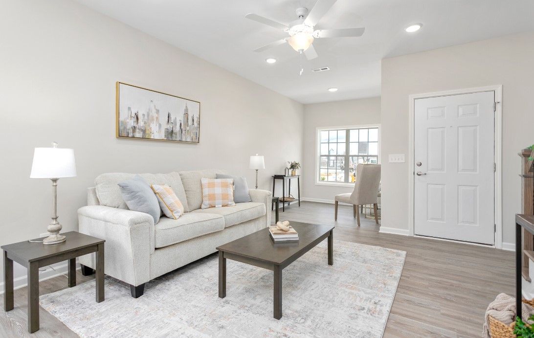 Burlington Apartment: 3718 Mebane St