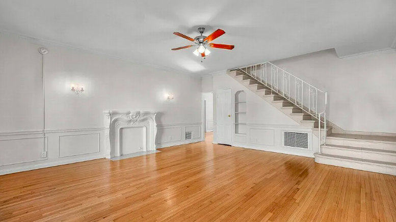 Los Angeles Condo: 614 Midvale Ave