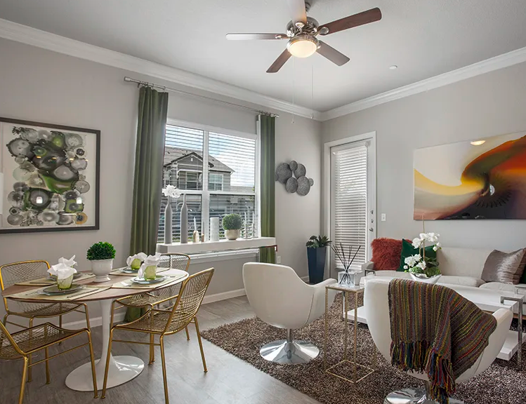 Austin Condo: 4407 Grand Ave Pkwy