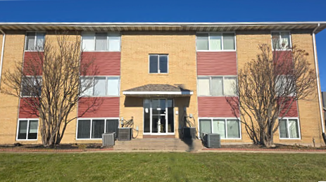 Cedar Rapids Condo: 1050 Twixt Town Rd NE
