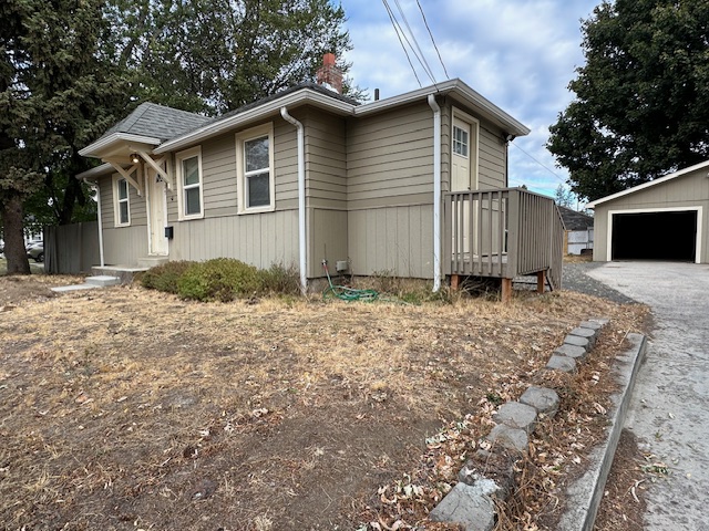 Spokane House: 715 E 37th Ave