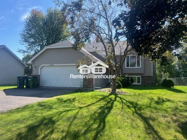 Blaine House: 1850 121st Ave NE