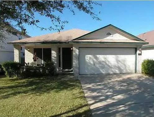 Pflugerville House: 17312 Manish Dr