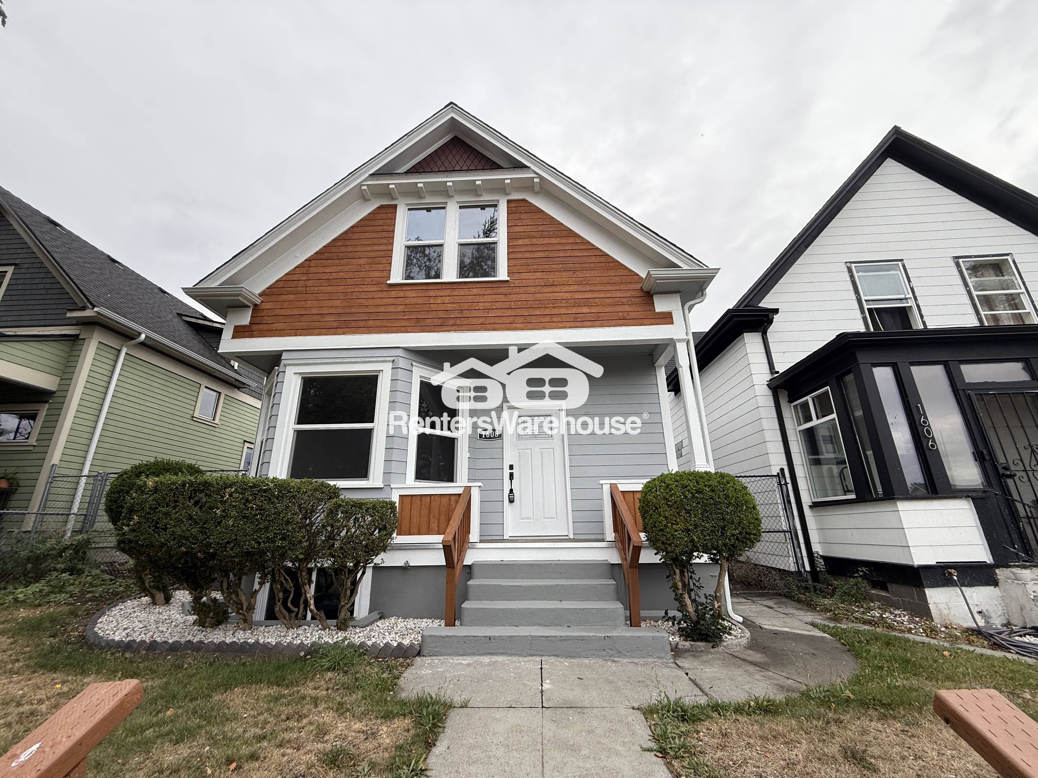 Tacoma Townhome: 1608 S M St Unit 1