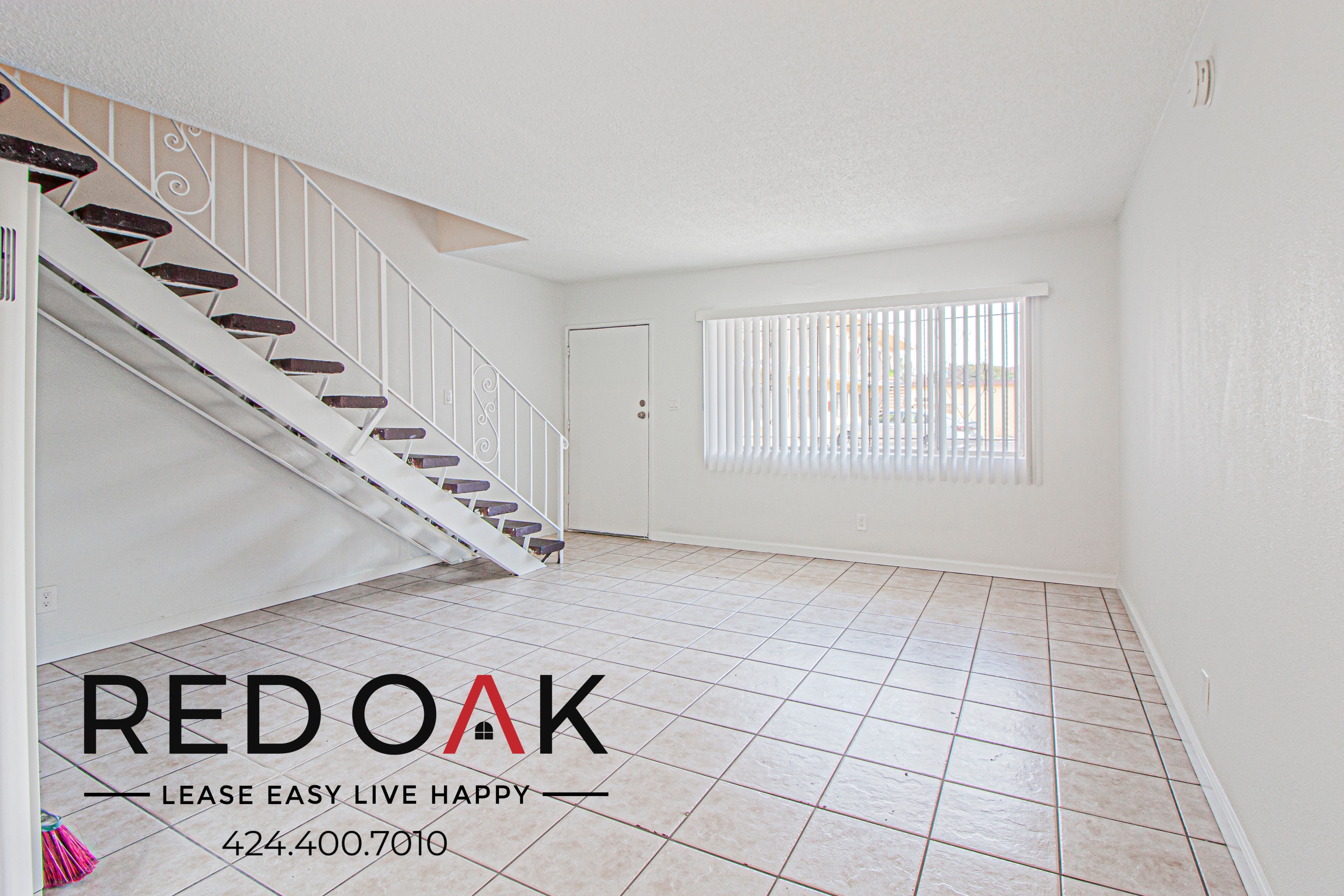 Compton Condo: 1214 S Atlantic Dr