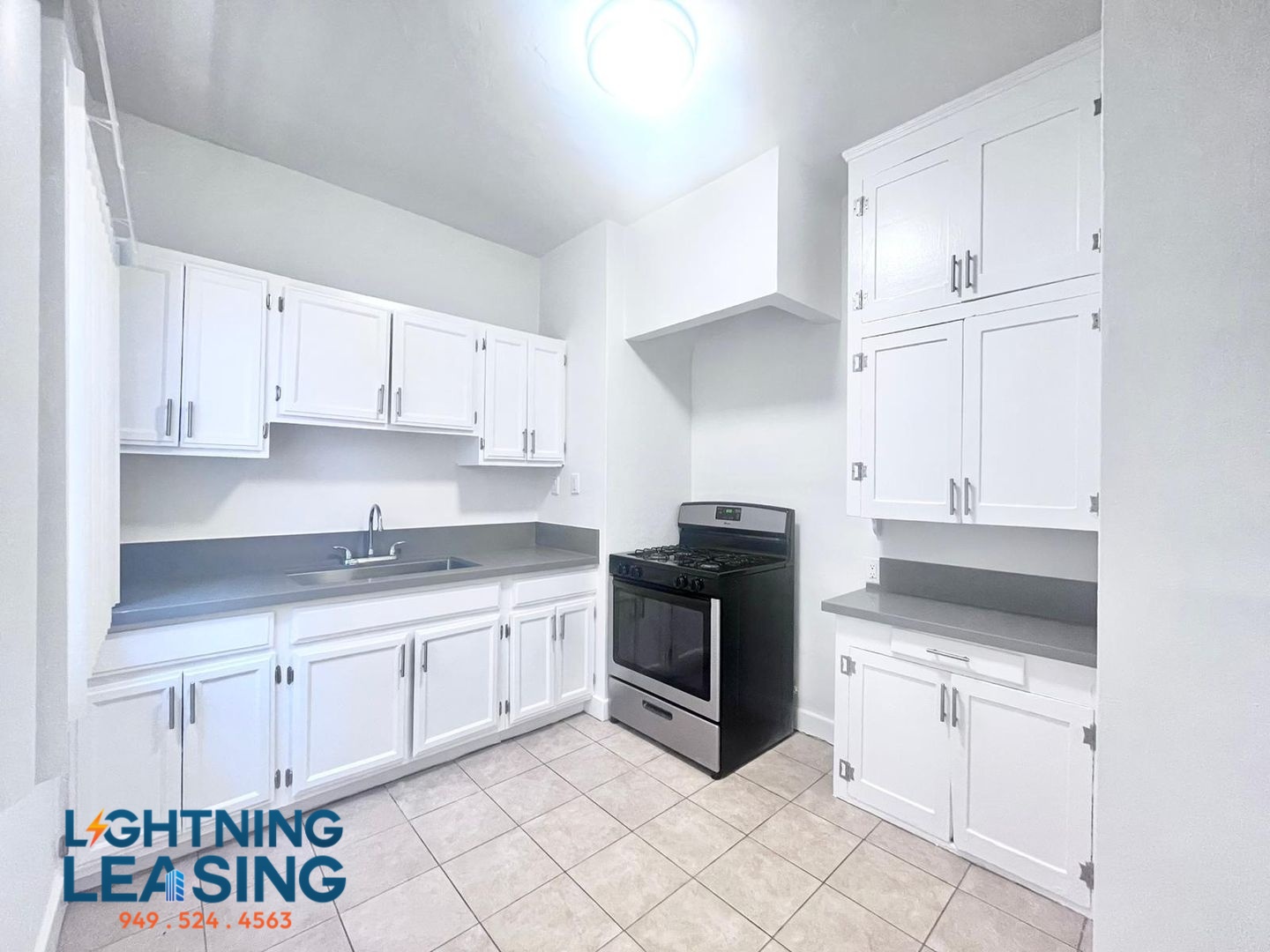Los Angeles Condo: 2737 San Marino St
