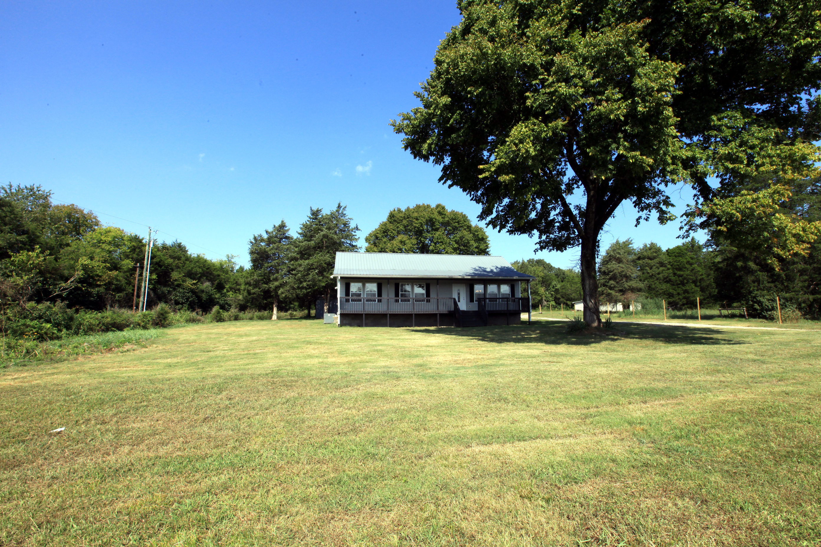 Readyville House: 1042 Murray Kittrell Rd