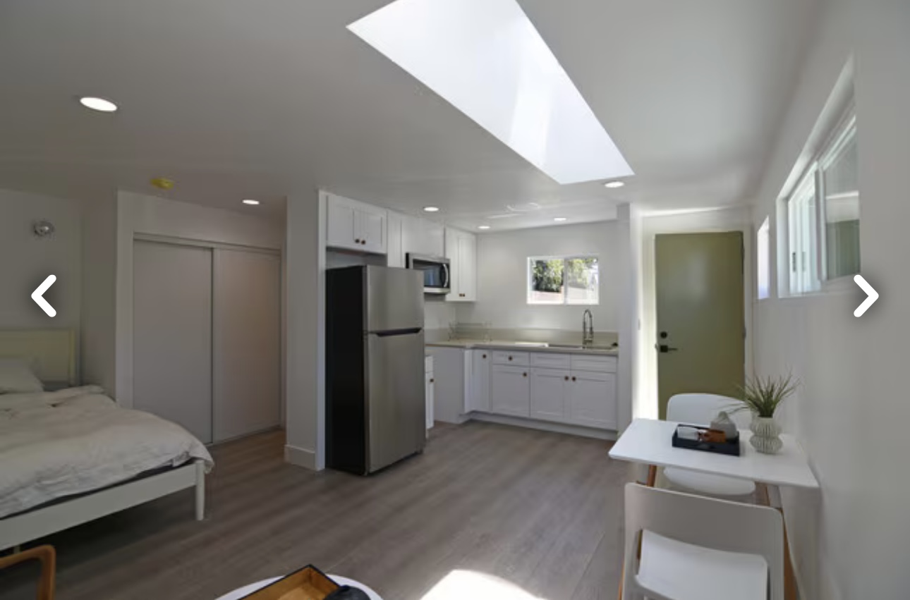 Los Angeles Condo: 2712 Westwood Blvd