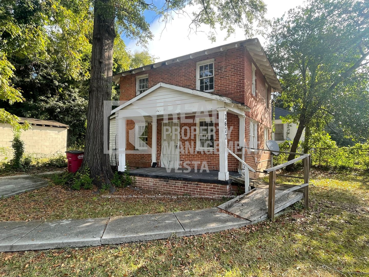 Macon House: 2677 Napier Avenue