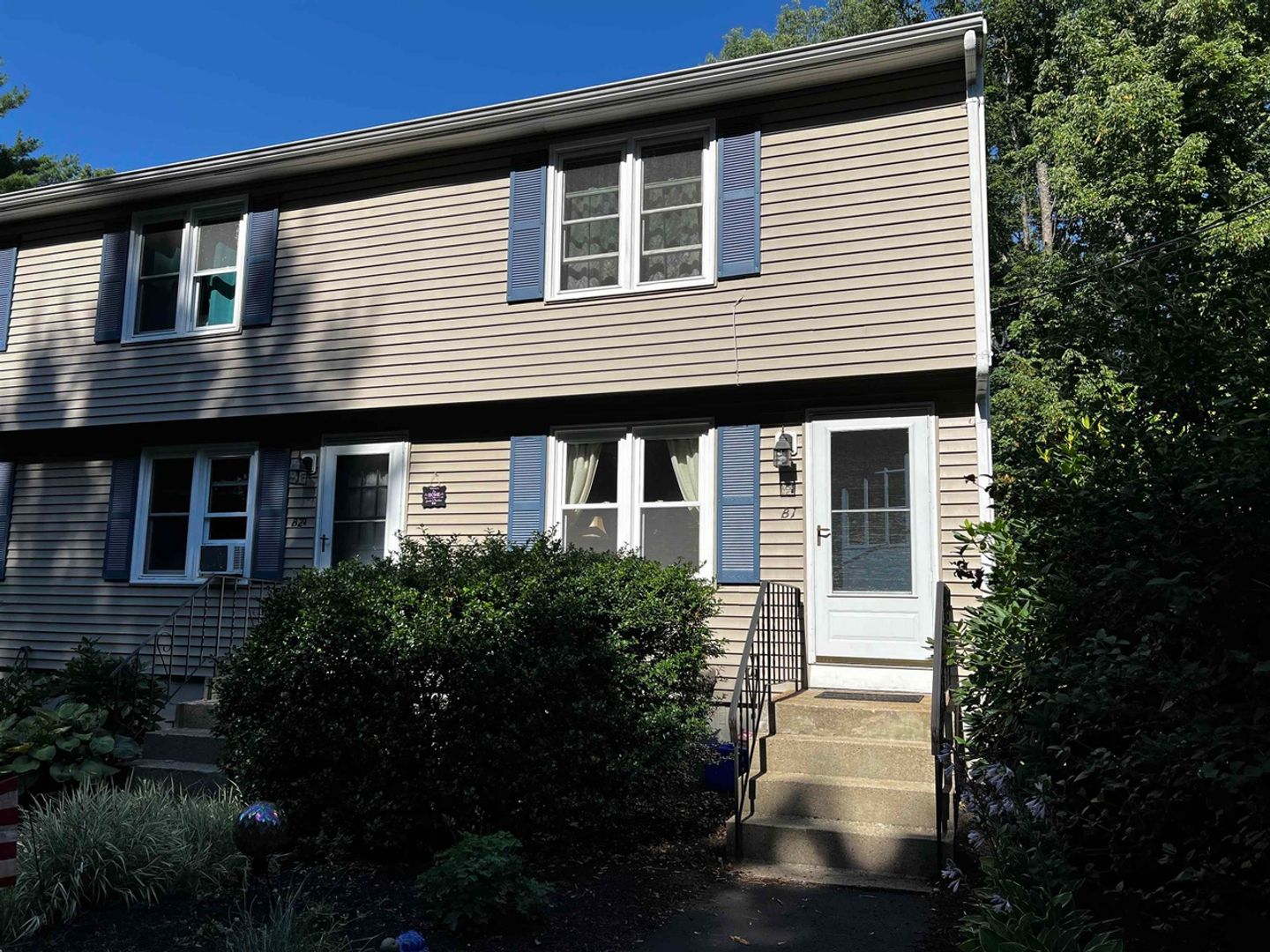 exeter Condo: 25 Hampton Road