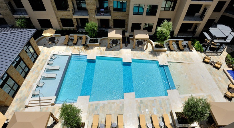 Houston Condo: 1618 West Dallas St