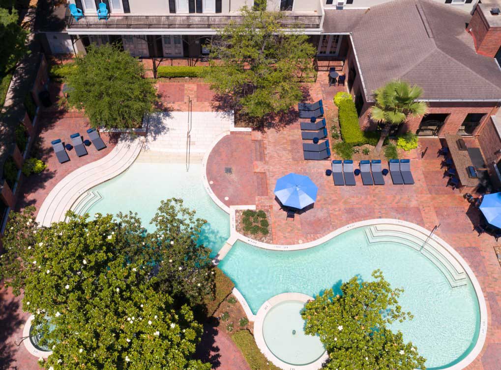 Houston Condo: 3005 Memorial Ct