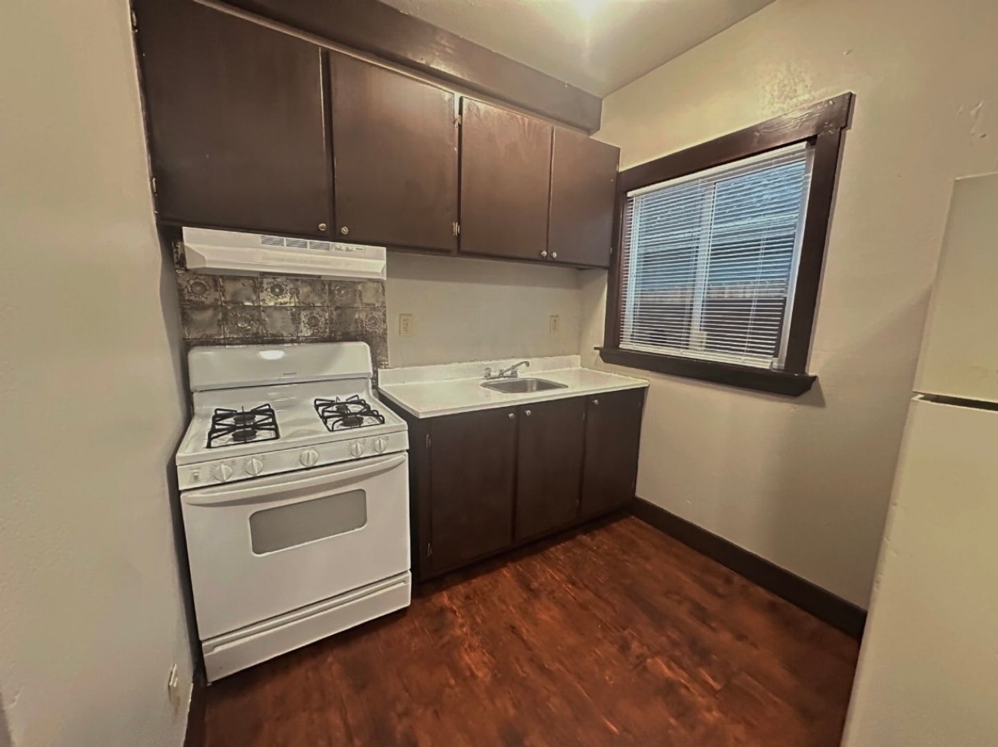 Lexington Condo: 201 East Sixth Street