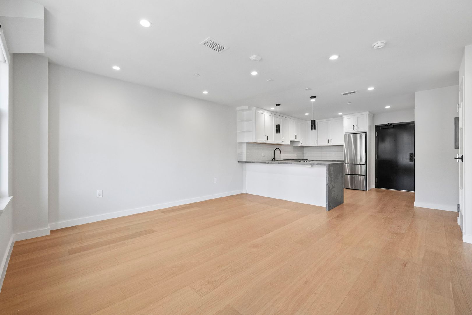 San Francisco Condo: 693 Sutter St