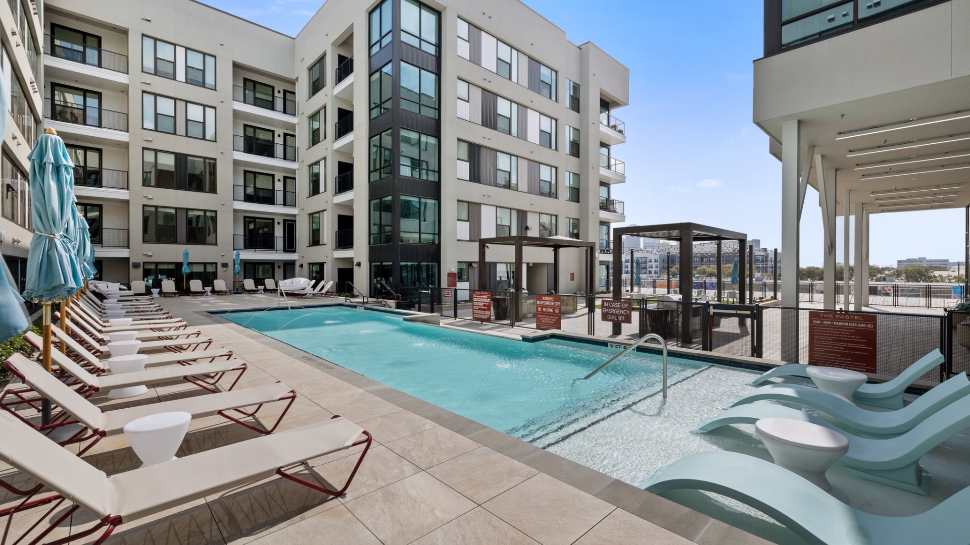Houston Condo: 2307 Summer St