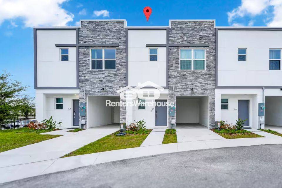Davenport Townhome: 620 Trikokmo Dr